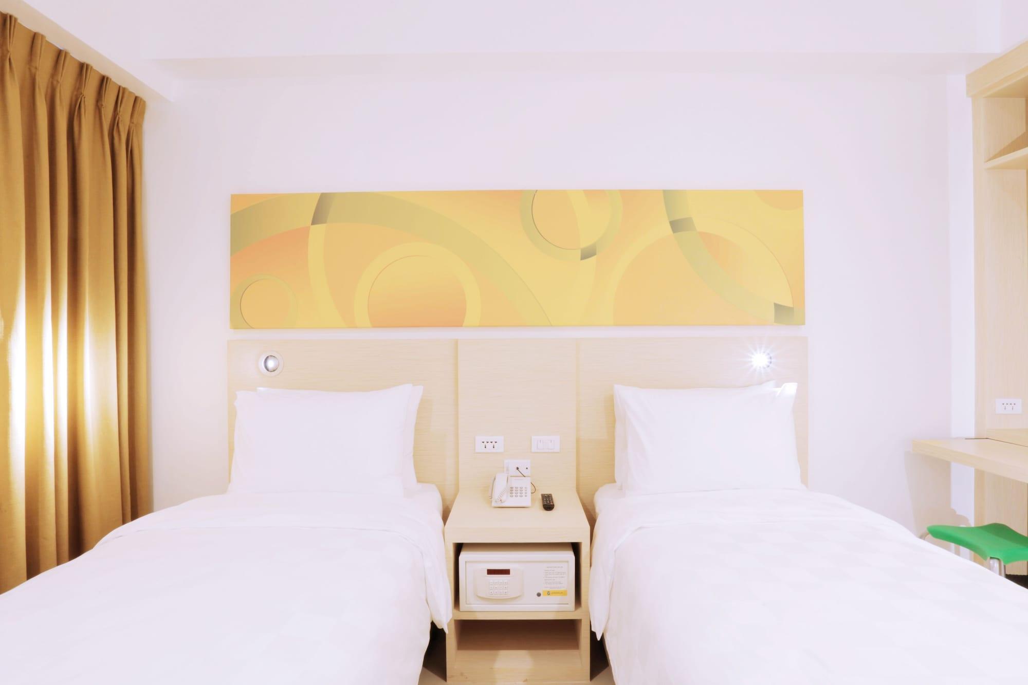 Go Hotels Ermita, Маніла Екстер'єр фото